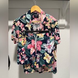 Abercrombie and Fitch button down and shorts set